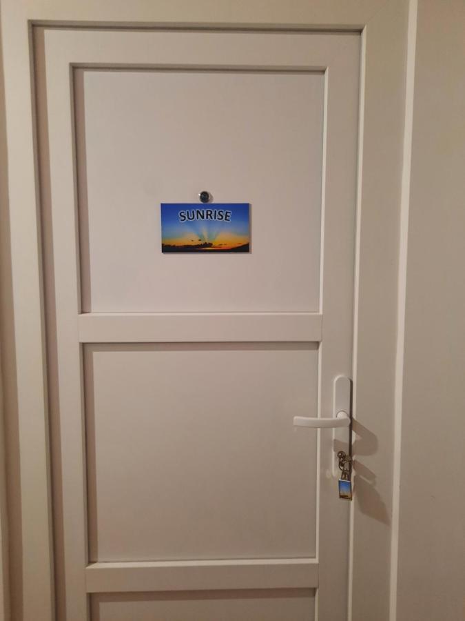 Luna Apartment *
