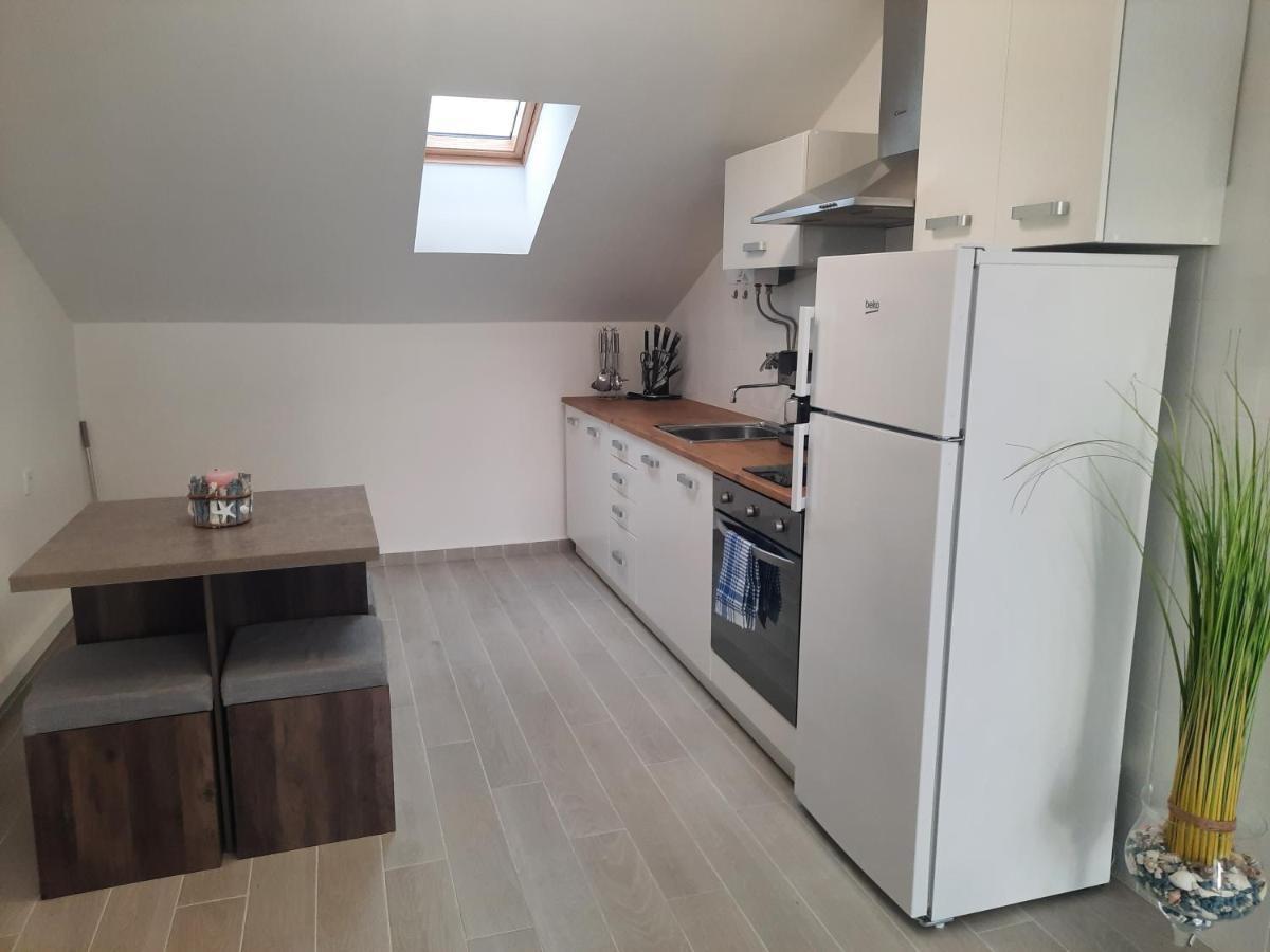 Luna Apartment